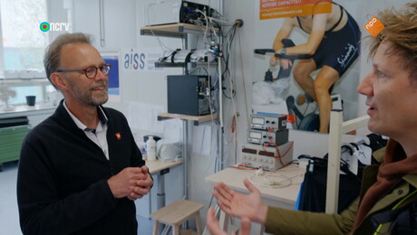 Kan Klaas sneller over het ijs dan Kjeld Nuis?